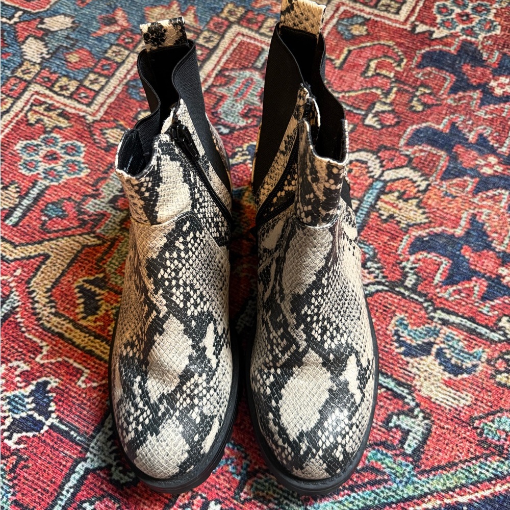 Universal Thread Snake Print Combat Boots